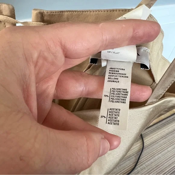 La Perla Corset with Gold Hardware and Lace Back - Picture 9 of 14